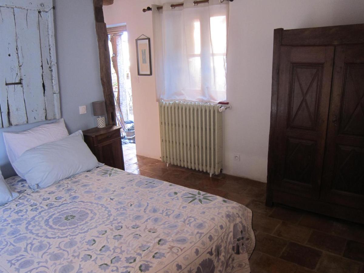 Bed and Breakfast La Lauze Et L'Anguille Гайак Экстерьер фото